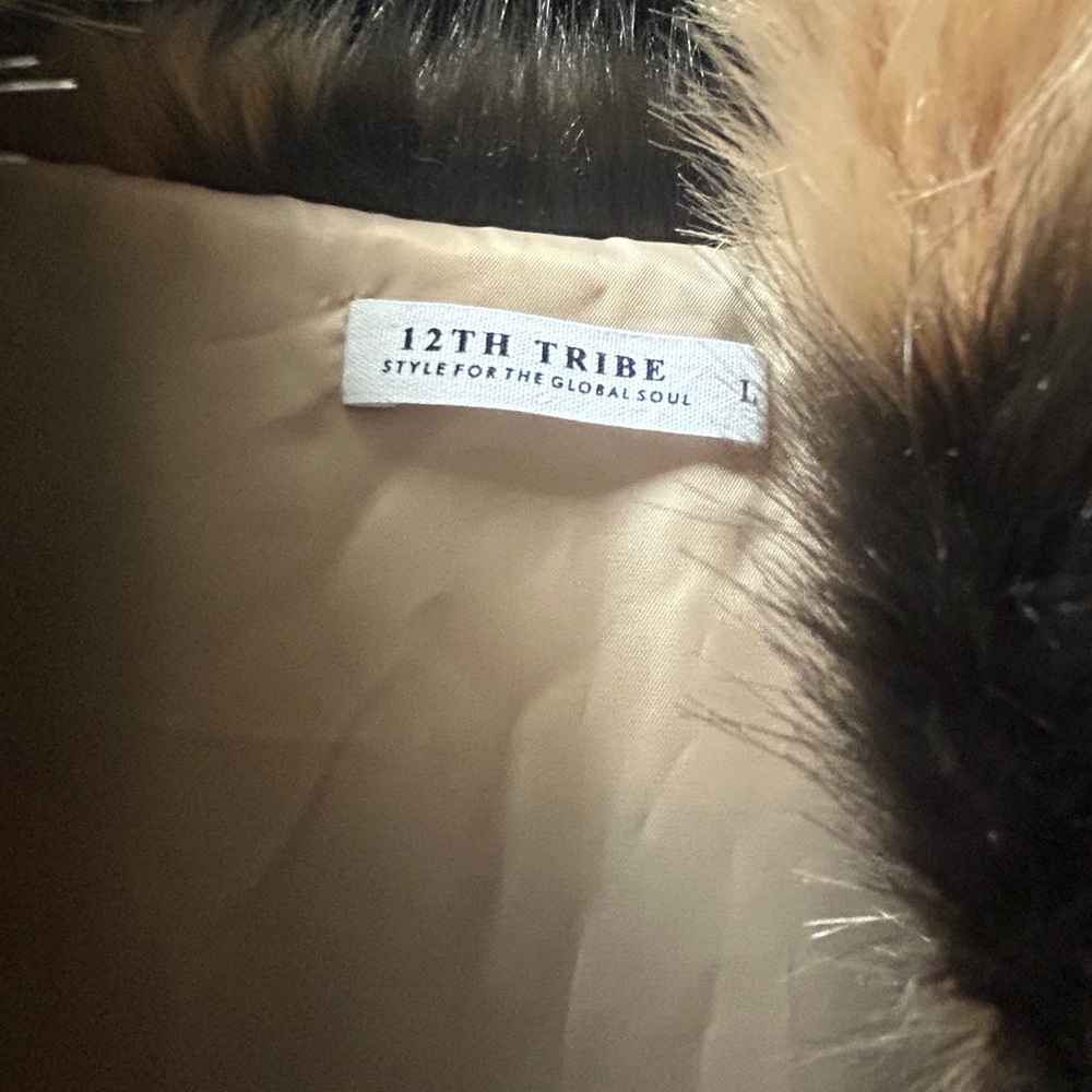 12th Tribe Black and Tan Fur-Trimmed Jacket - Picture 2 of 2
